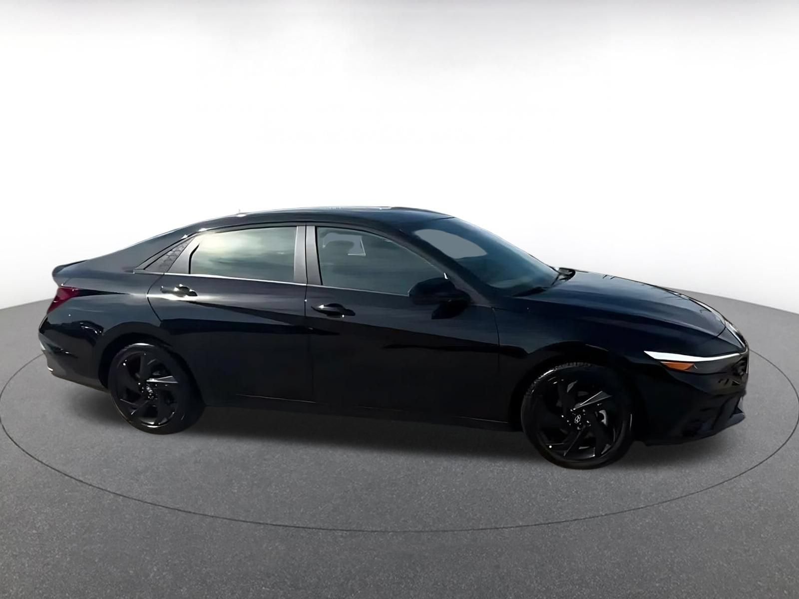 Thumbnail: 2026 Hyundai Elantra - 15