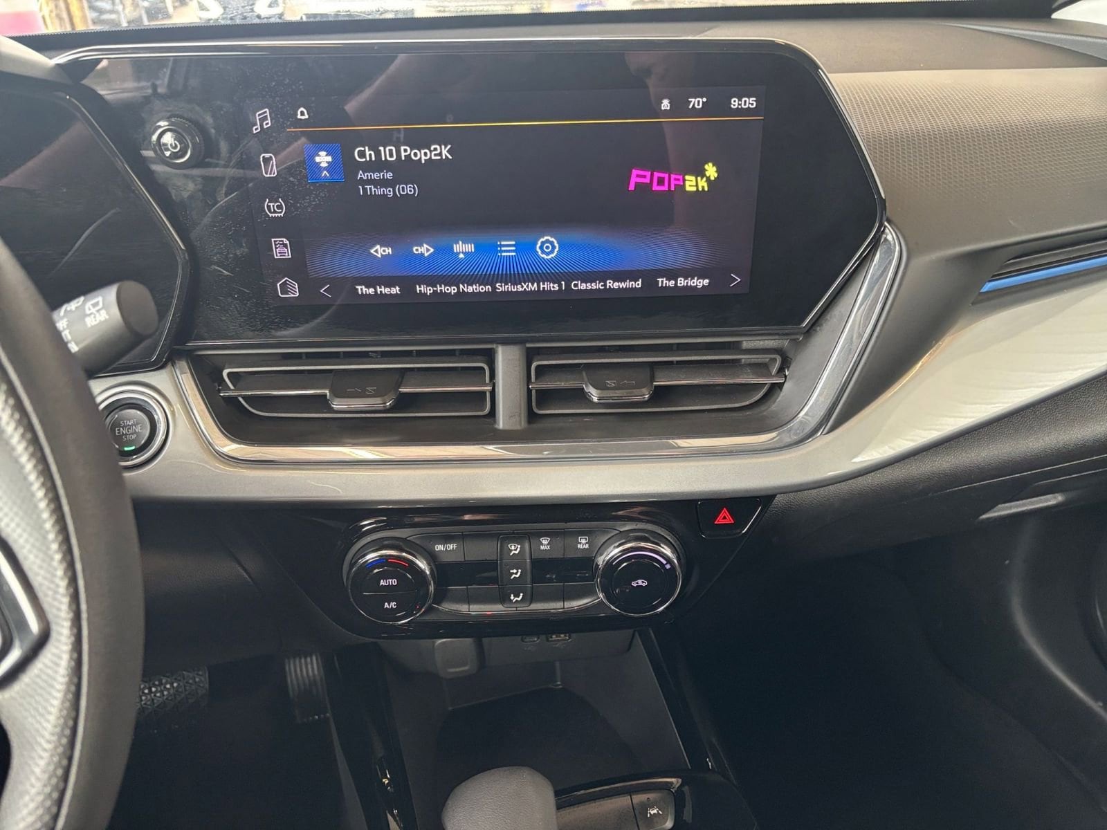 Thumbnail: 2025 Chevrolet Trax - 17