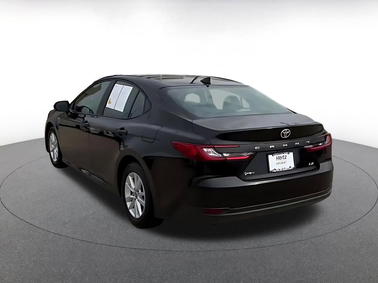 Thumbnail: 2025 Toyota Camry - 11