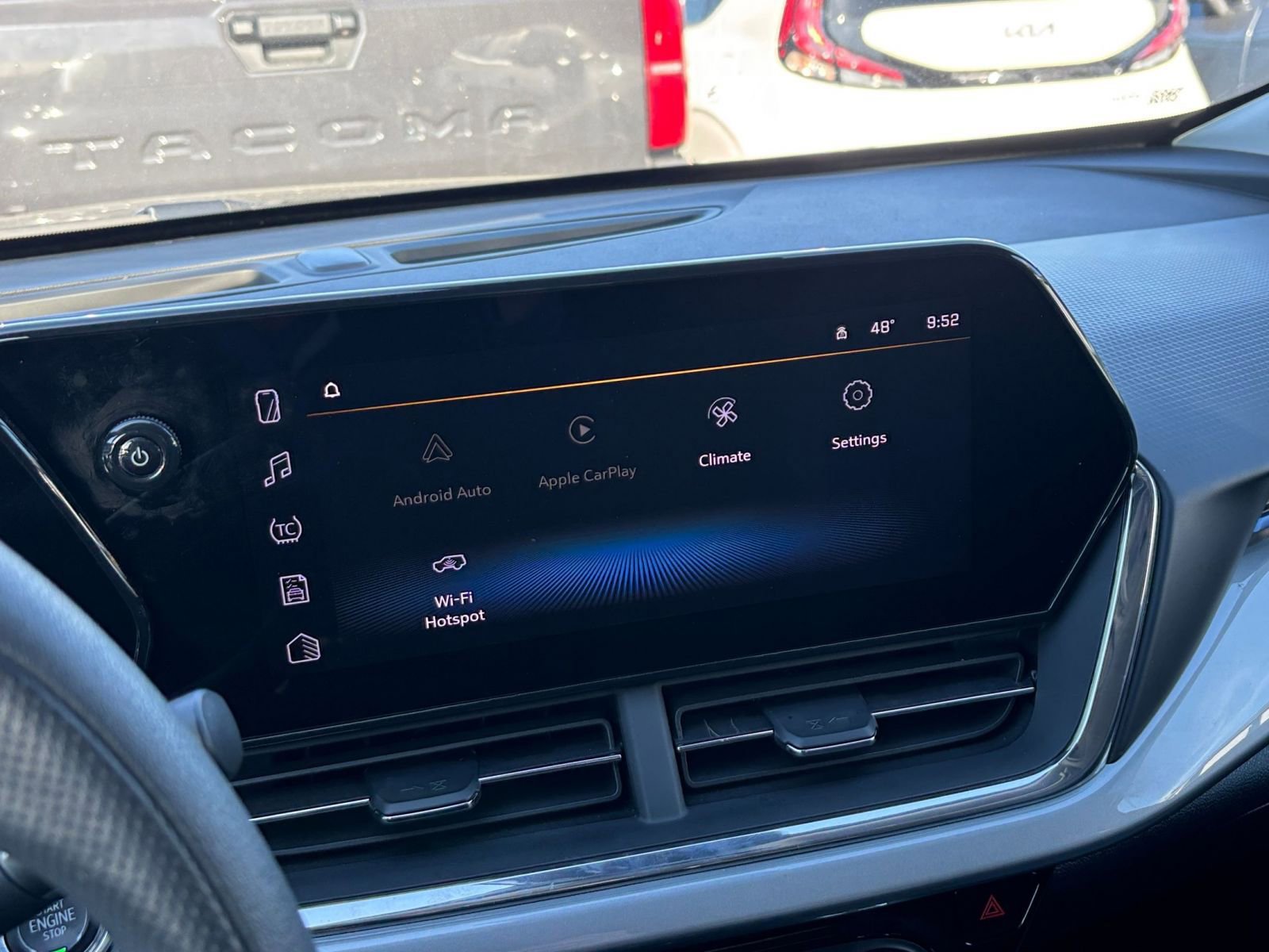 Thumbnail: 2025 Chevrolet Trax - 20