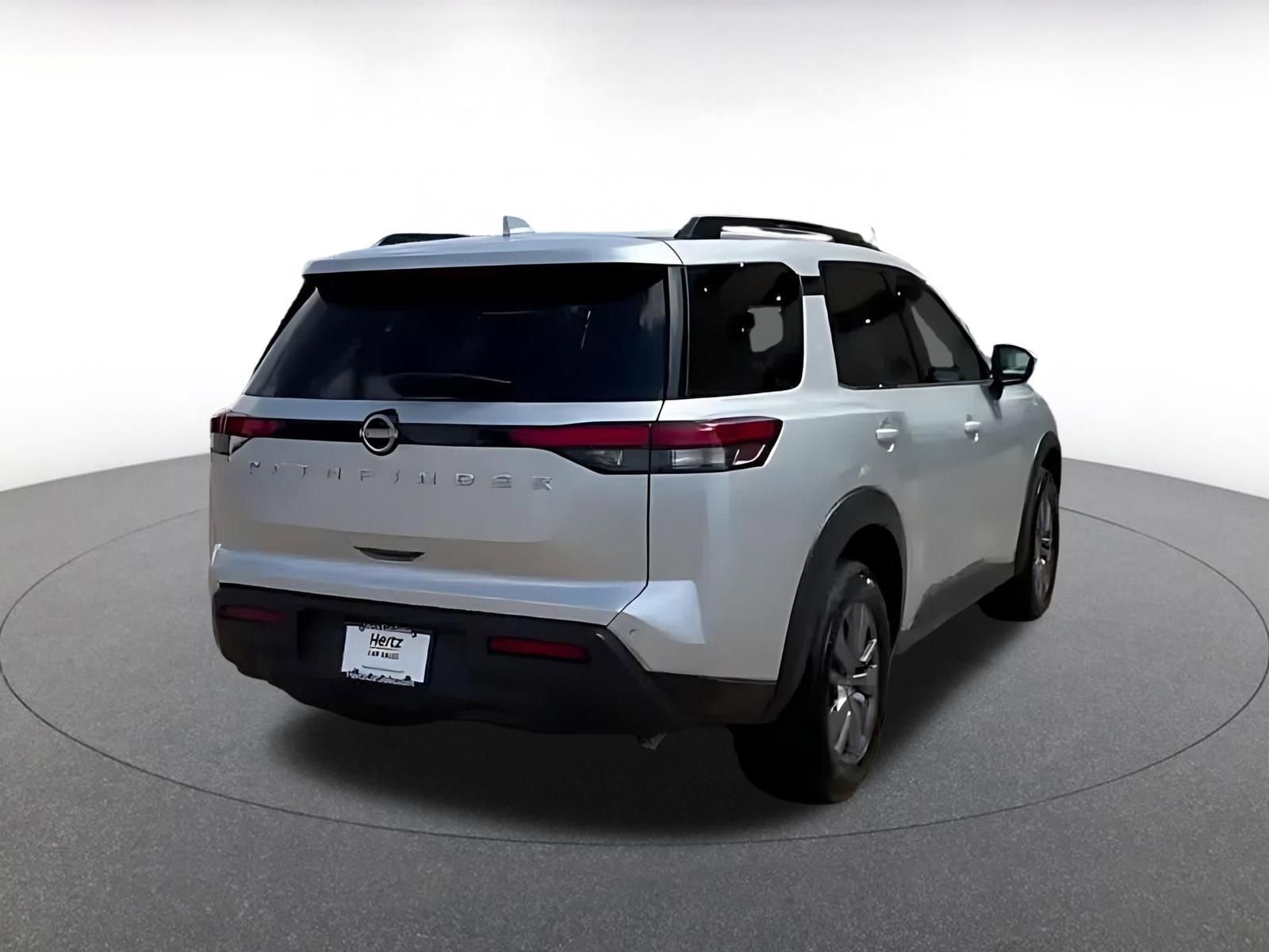 Thumbnail: 2025 Nissan Pathfinder - 15