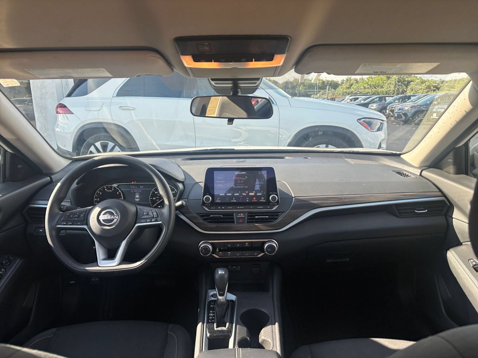 Thumbnail: 2025 Nissan Altima - 32
