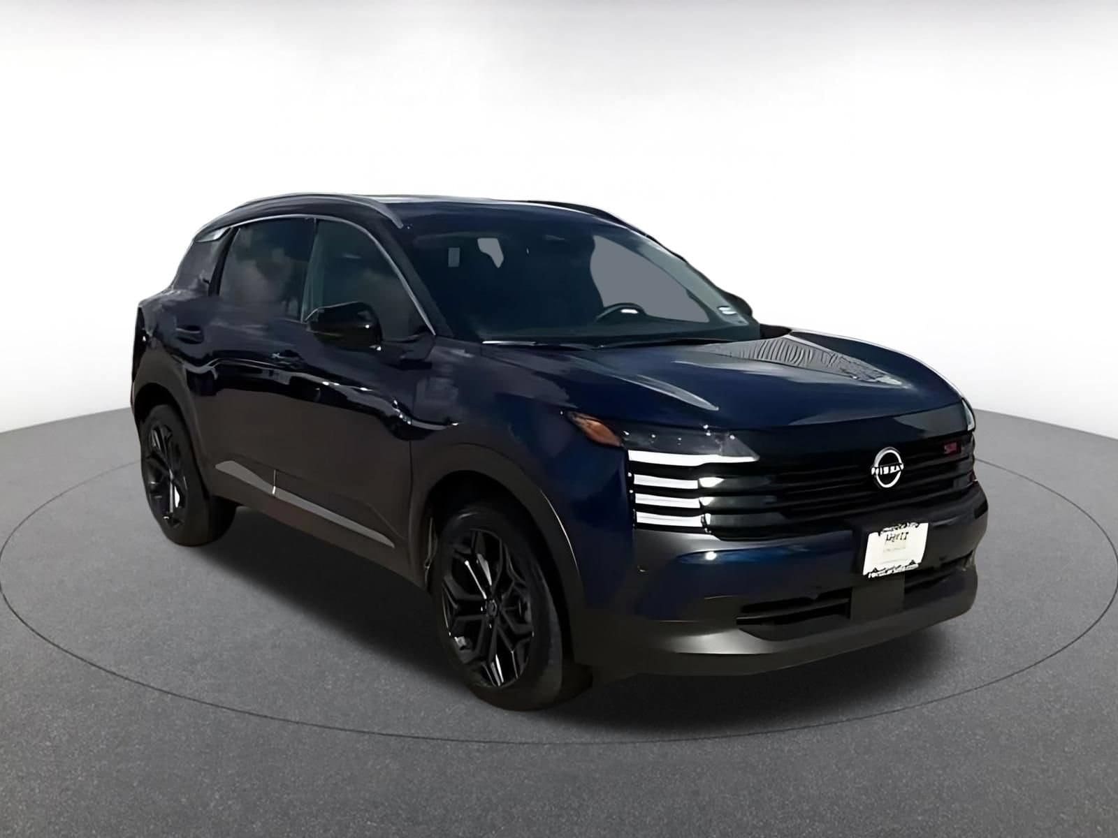 Thumbnail: 2026 Nissan Kicks - 3