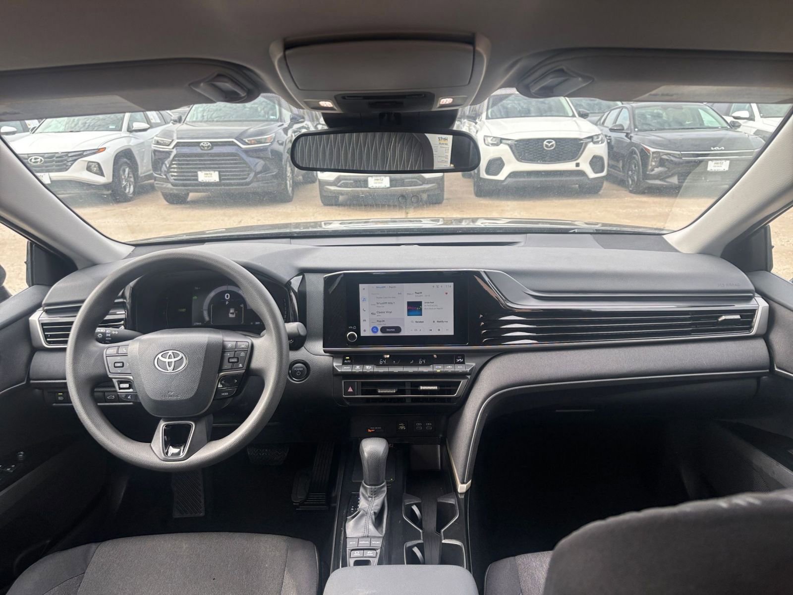 Thumbnail: 2025 Toyota Camry - 32