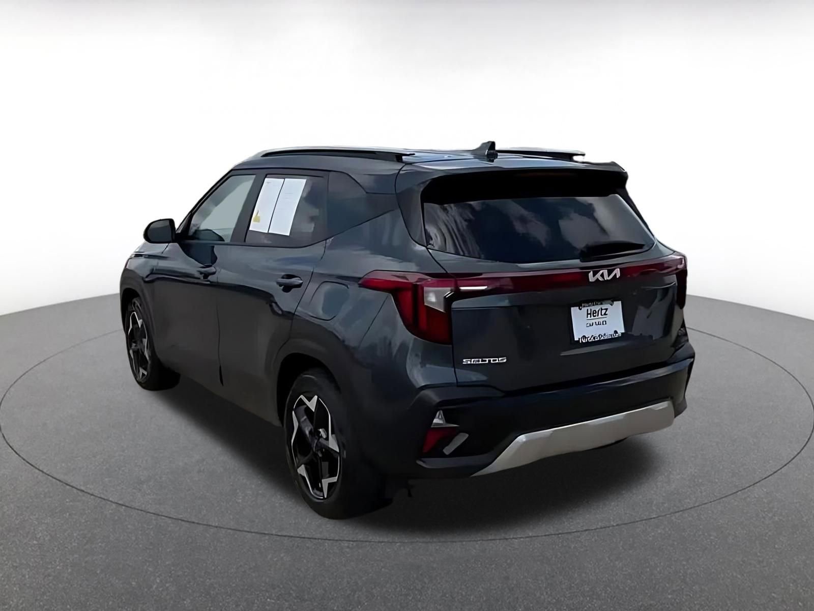 Thumbnail: 2025 Kia Seltos - 10