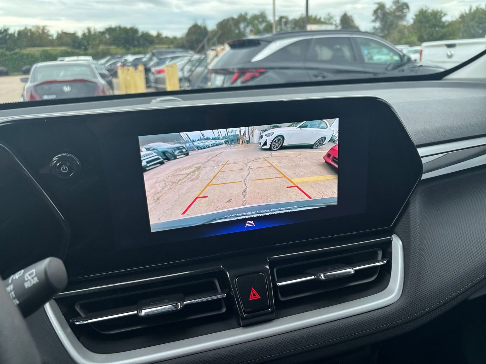 Thumbnail: 2025 Chevrolet TrailBlazer - 17