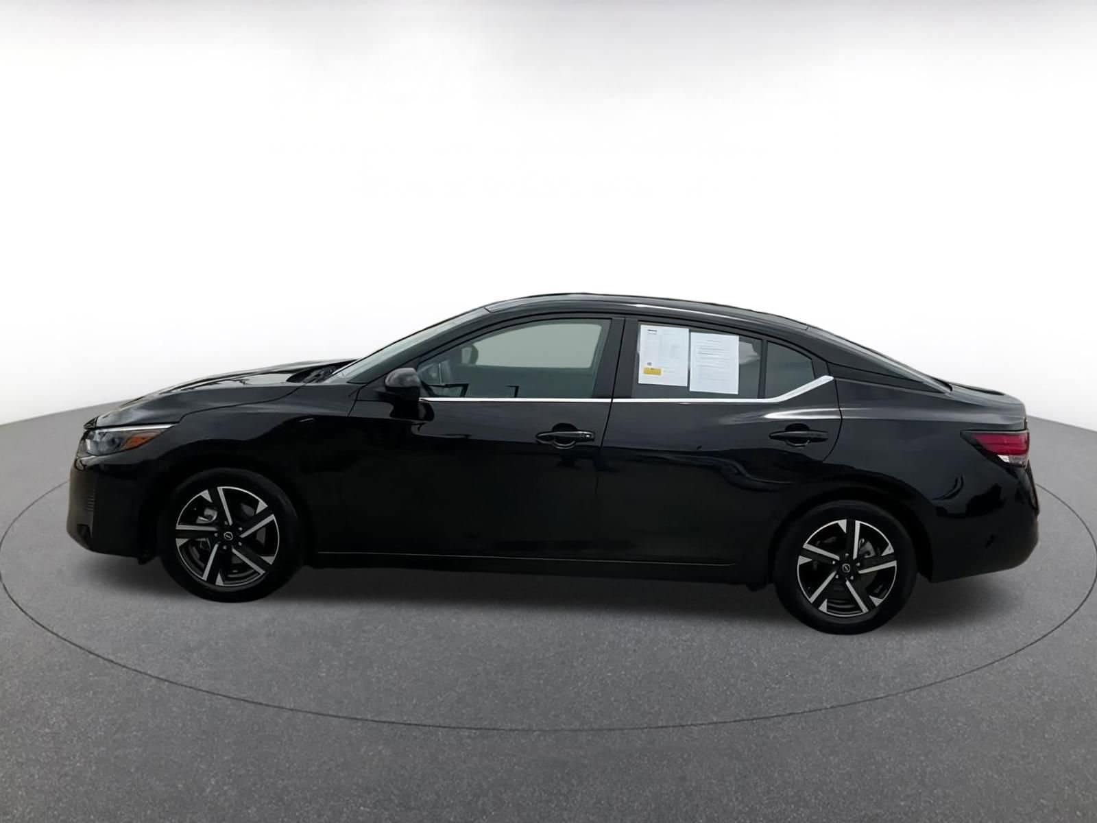 Thumbnail: 2024 Nissan Sentra - 8