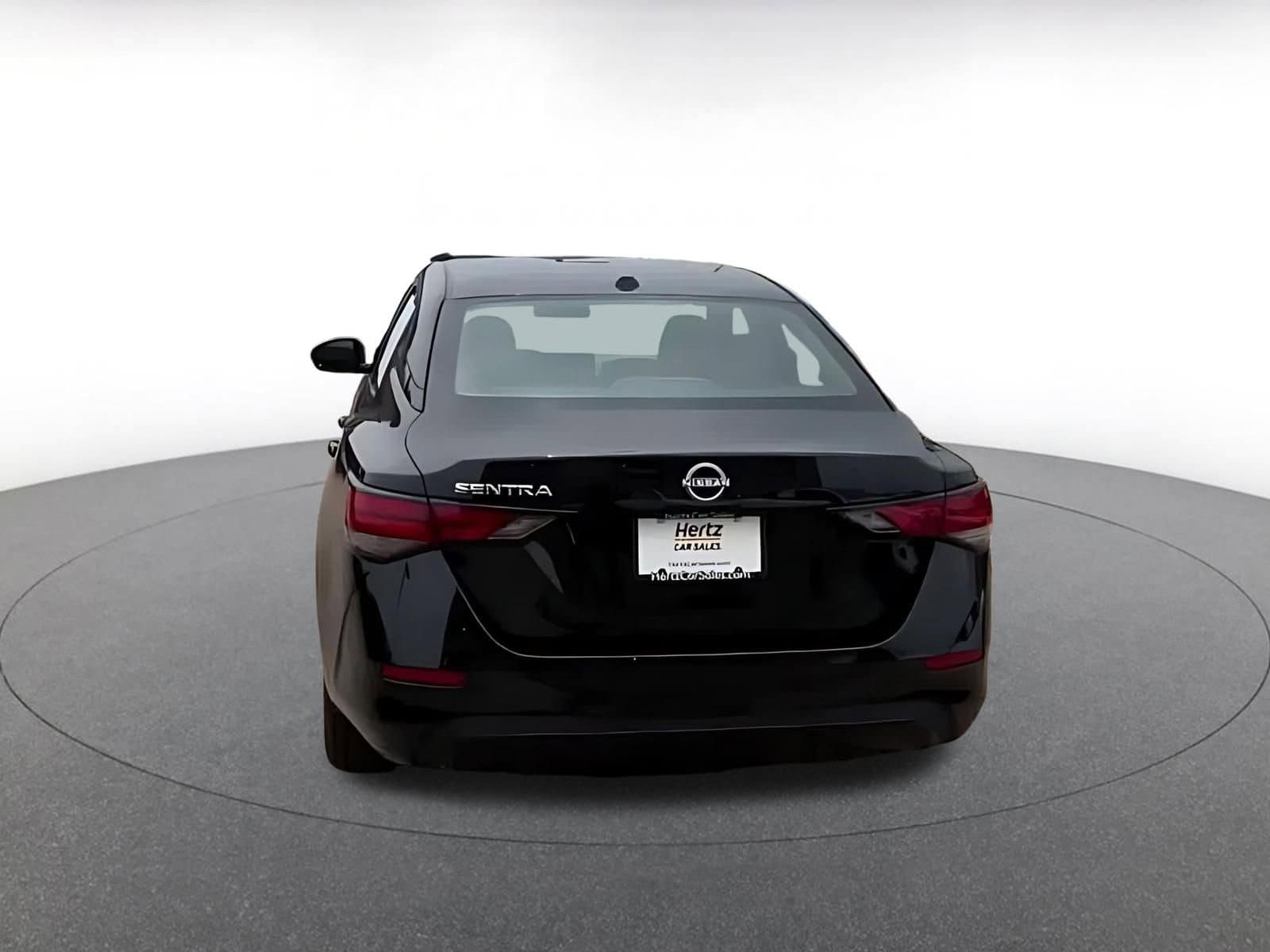 Thumbnail: 2025 Nissan Sentra - 11