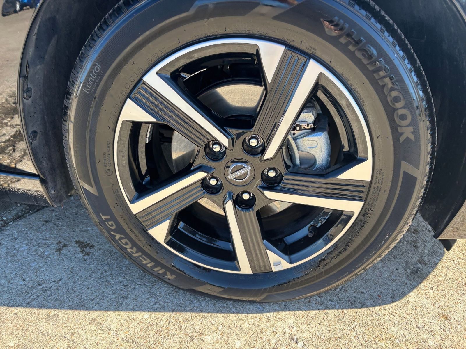 Thumbnail: 2025 Nissan Sentra - 28