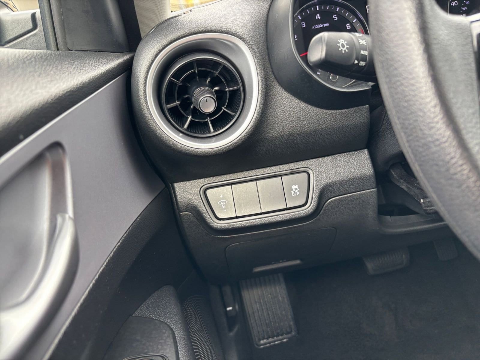 Thumbnail: 2024 Kia Forte - 27