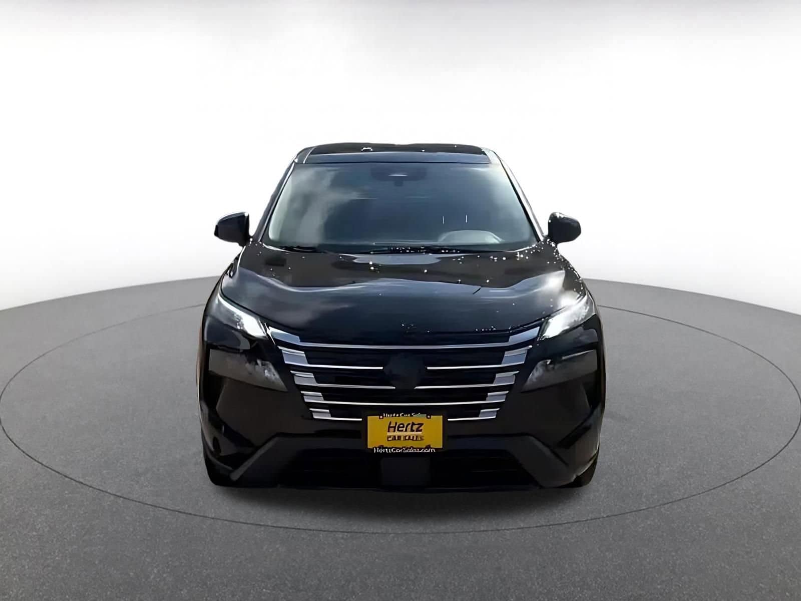 Thumbnail: 2025 Nissan Rogue - 4