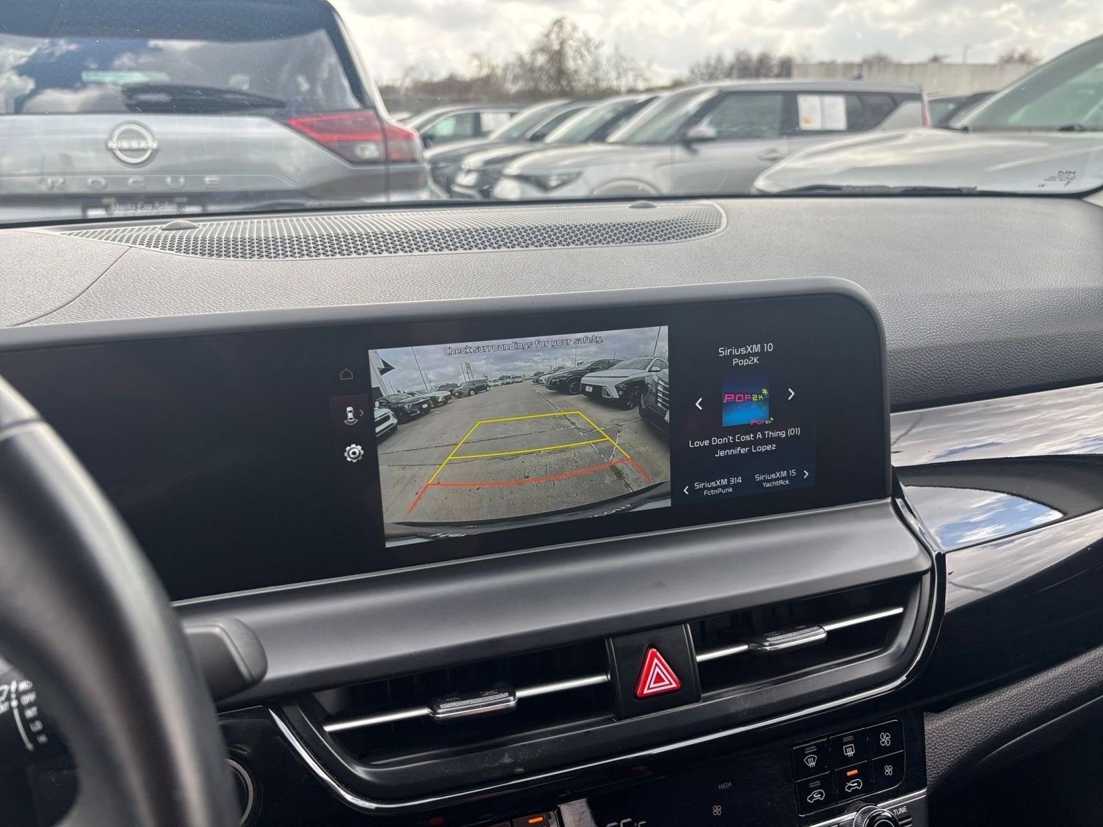 Thumbnail: 2025 Kia Seltos - 24