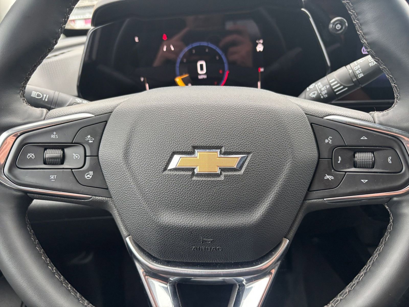 Thumbnail: 2025 Chevrolet Trax - 27