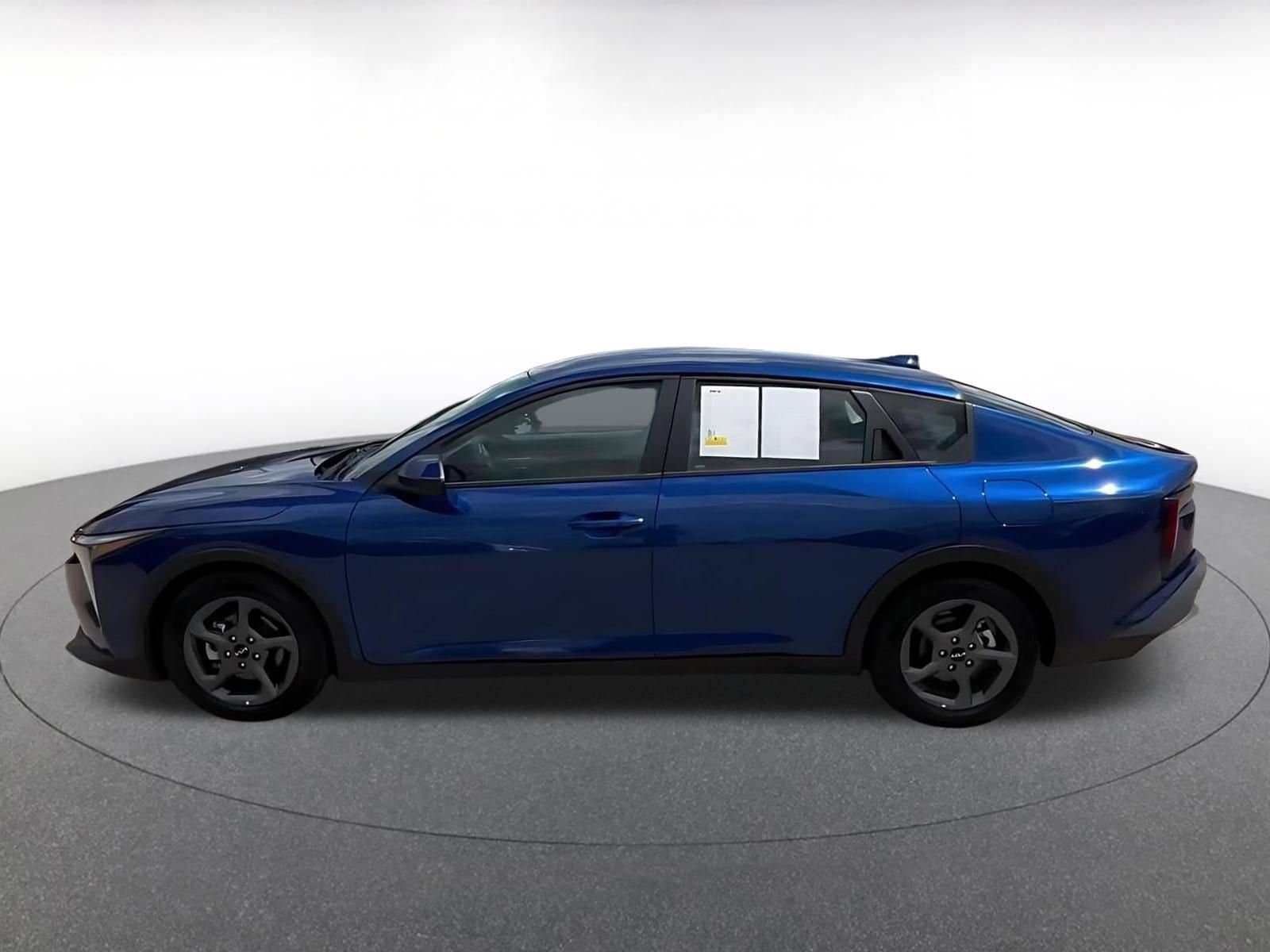 Thumbnail: 2025 Kia K4 - 10