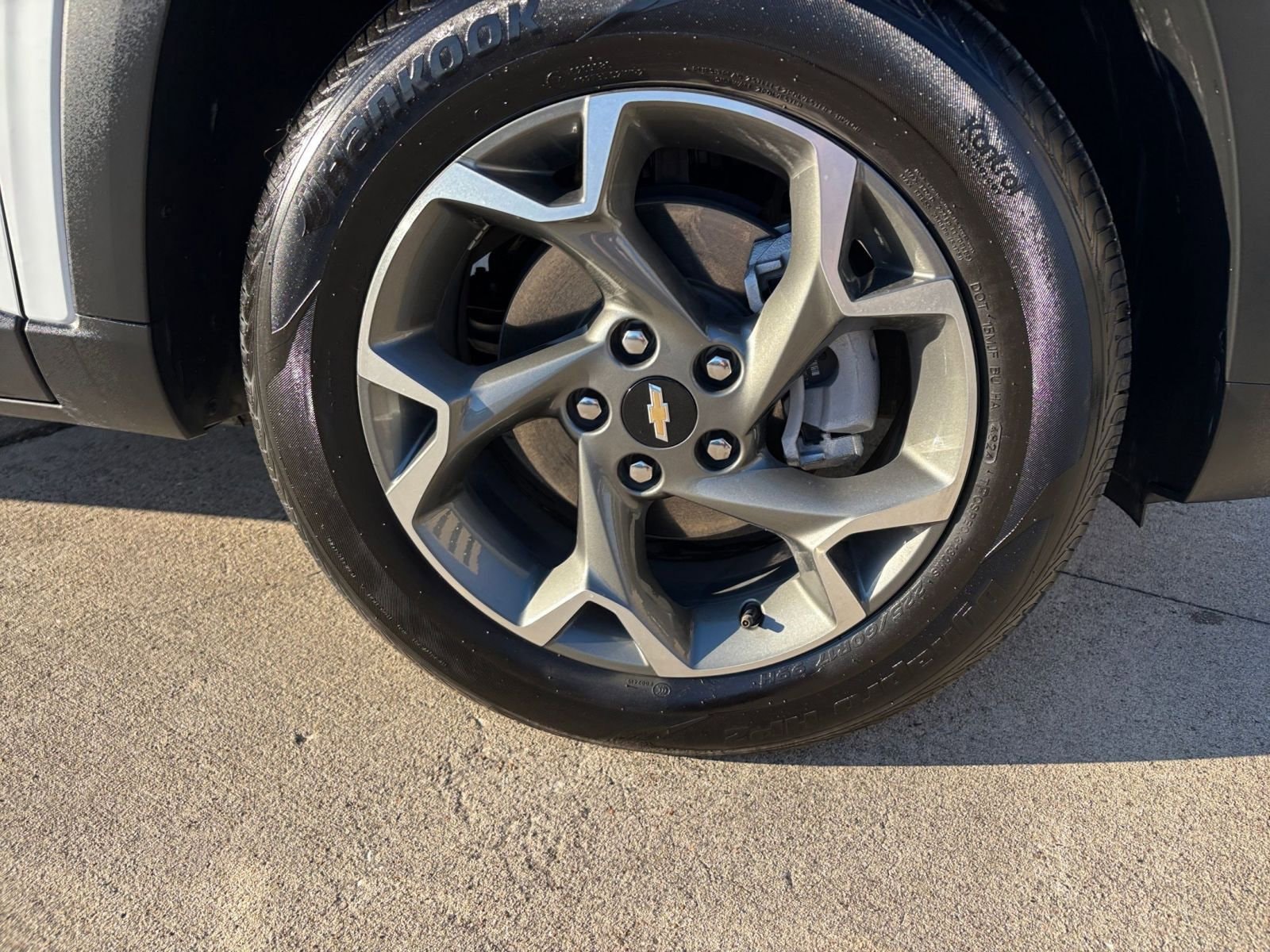 Thumbnail: 2025 Chevrolet Trax - 28