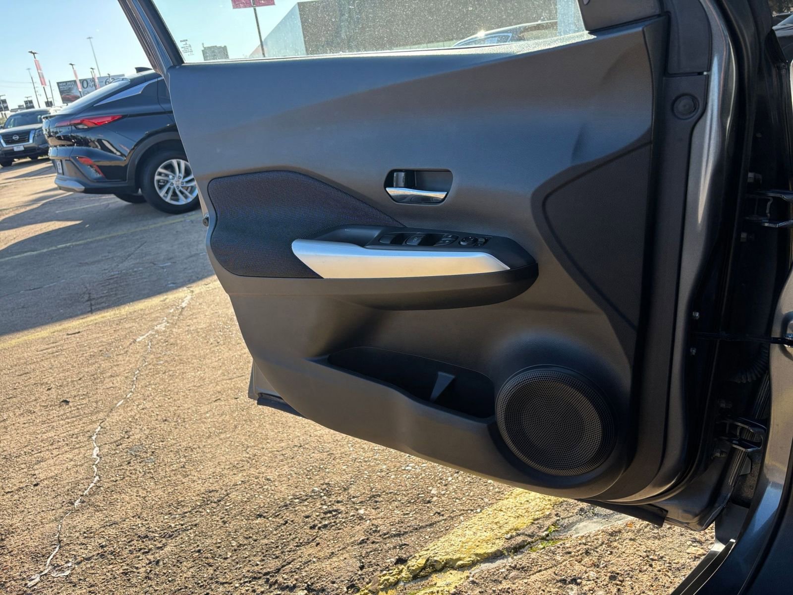 Thumbnail: 2020 Nissan Kicks - 18