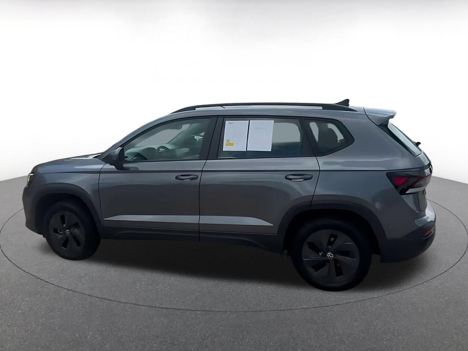 Thumbnail: 2026 Volkswagen Taos - 9