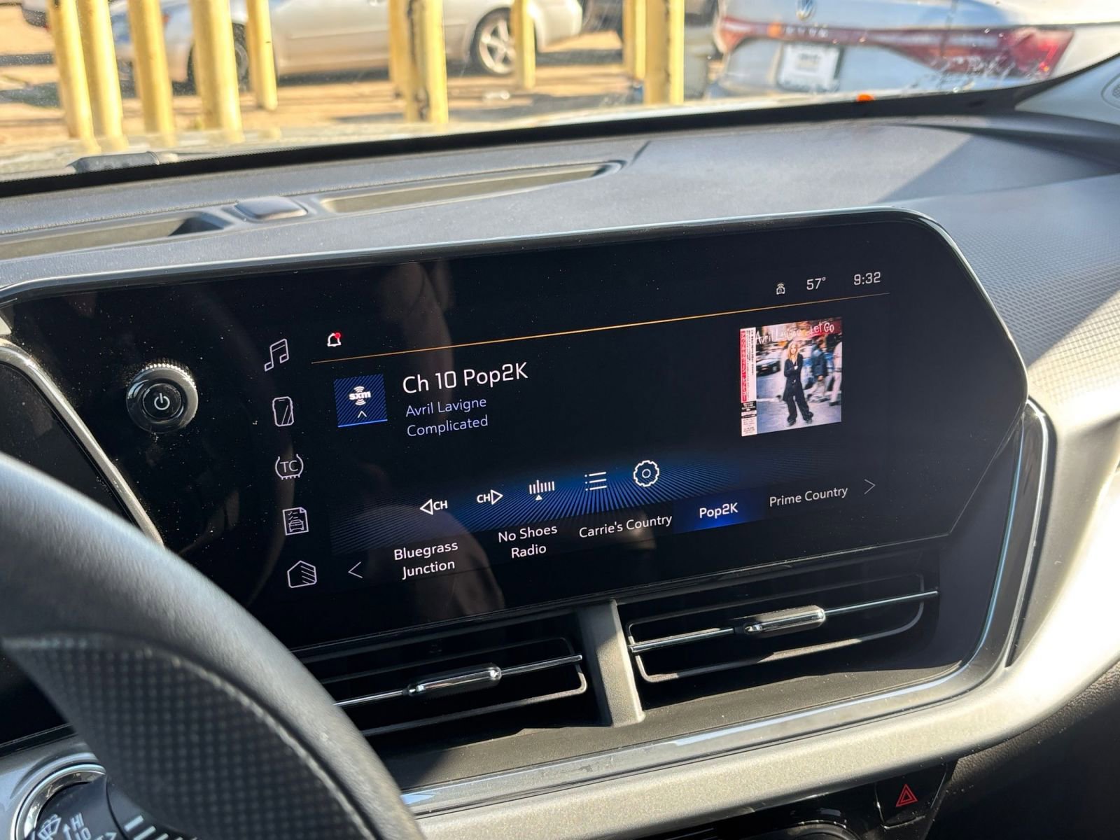 Thumbnail: 2025 Chevrolet Trax - 20