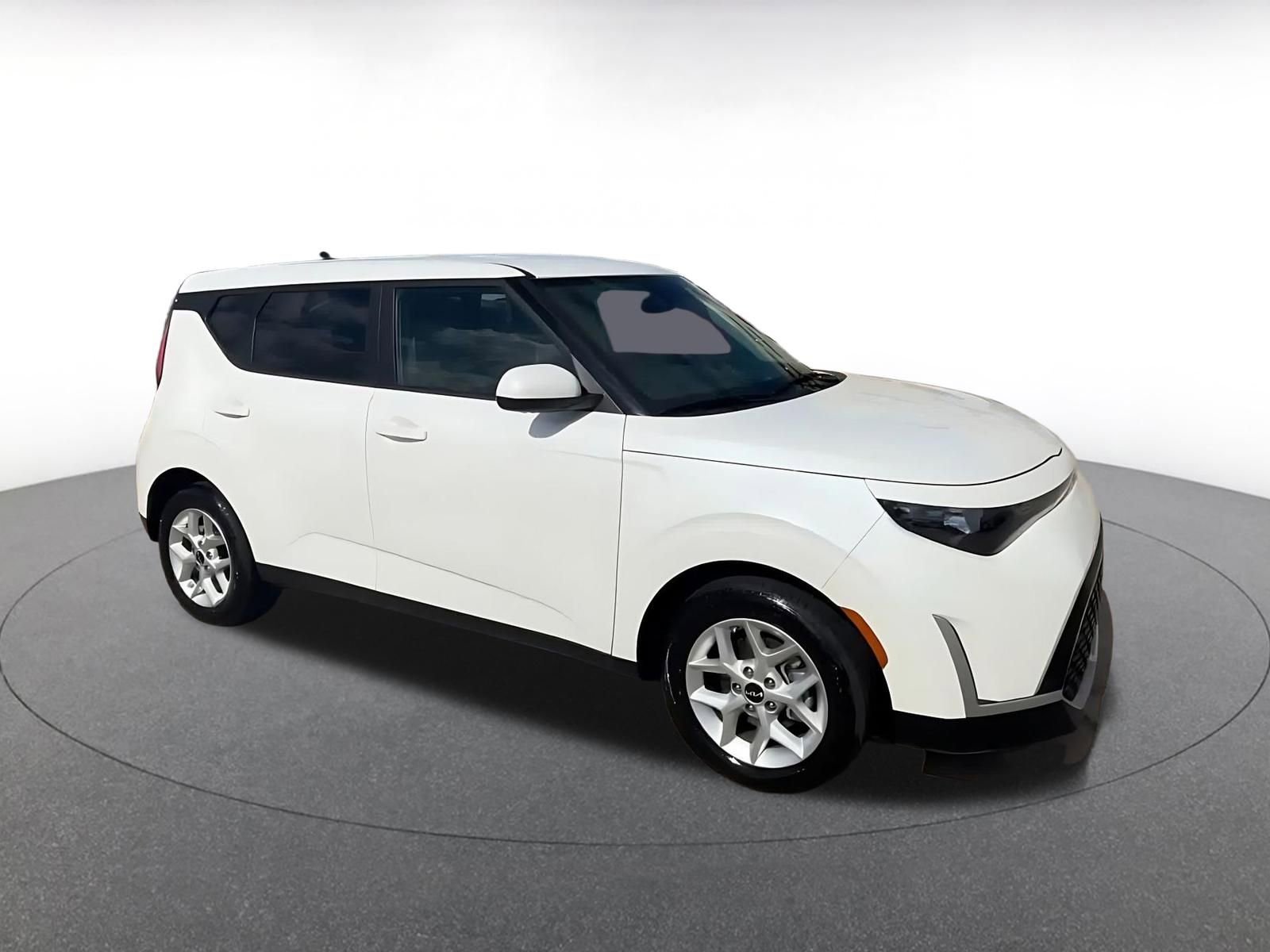 Thumbnail: 2025 Kia Soul - 2