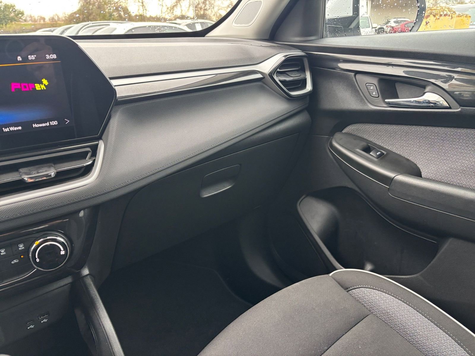 Thumbnail: 2025 Chevrolet TrailBlazer - 33