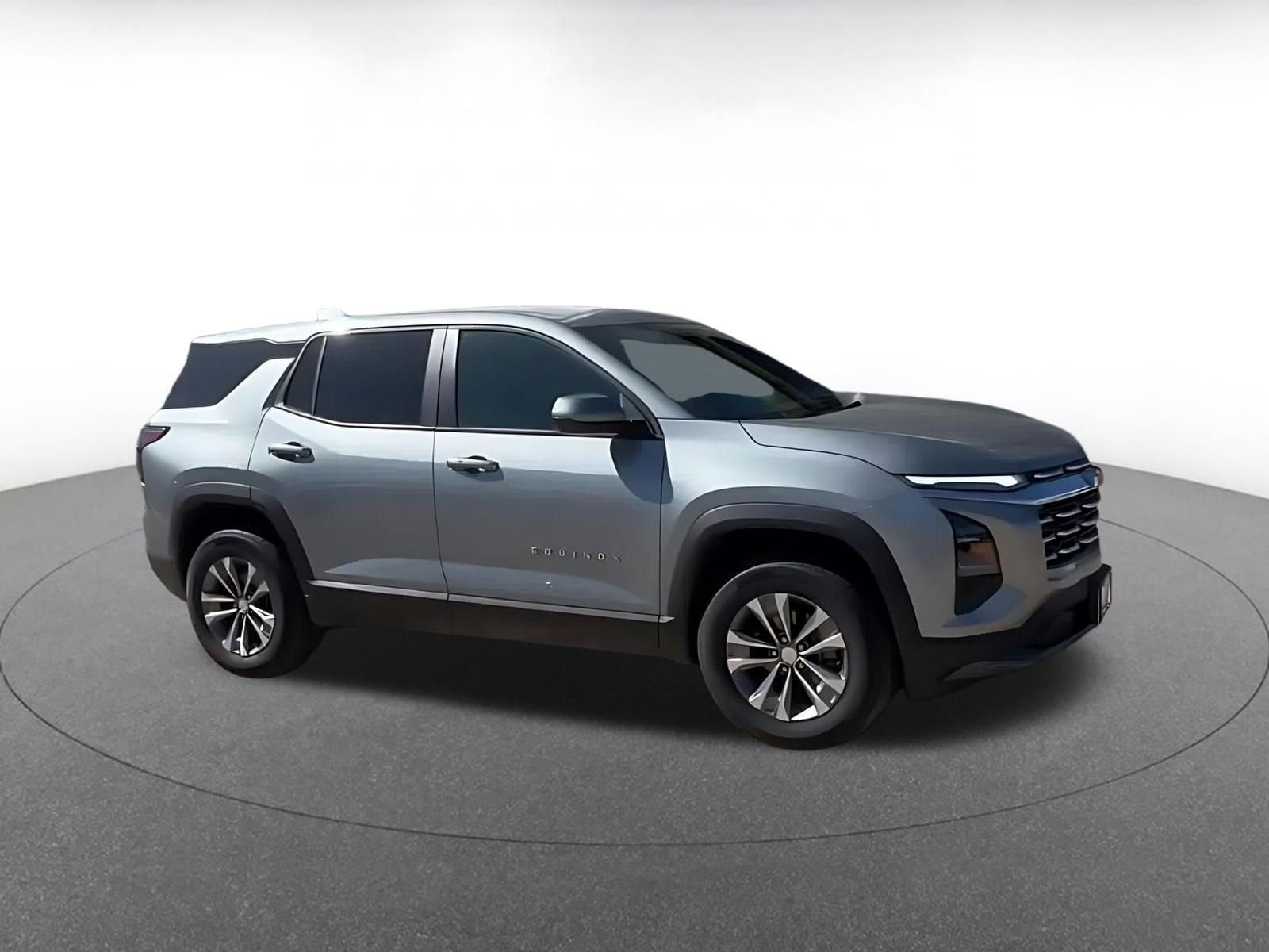 Thumbnail: 2025 Chevrolet Equinox - 2