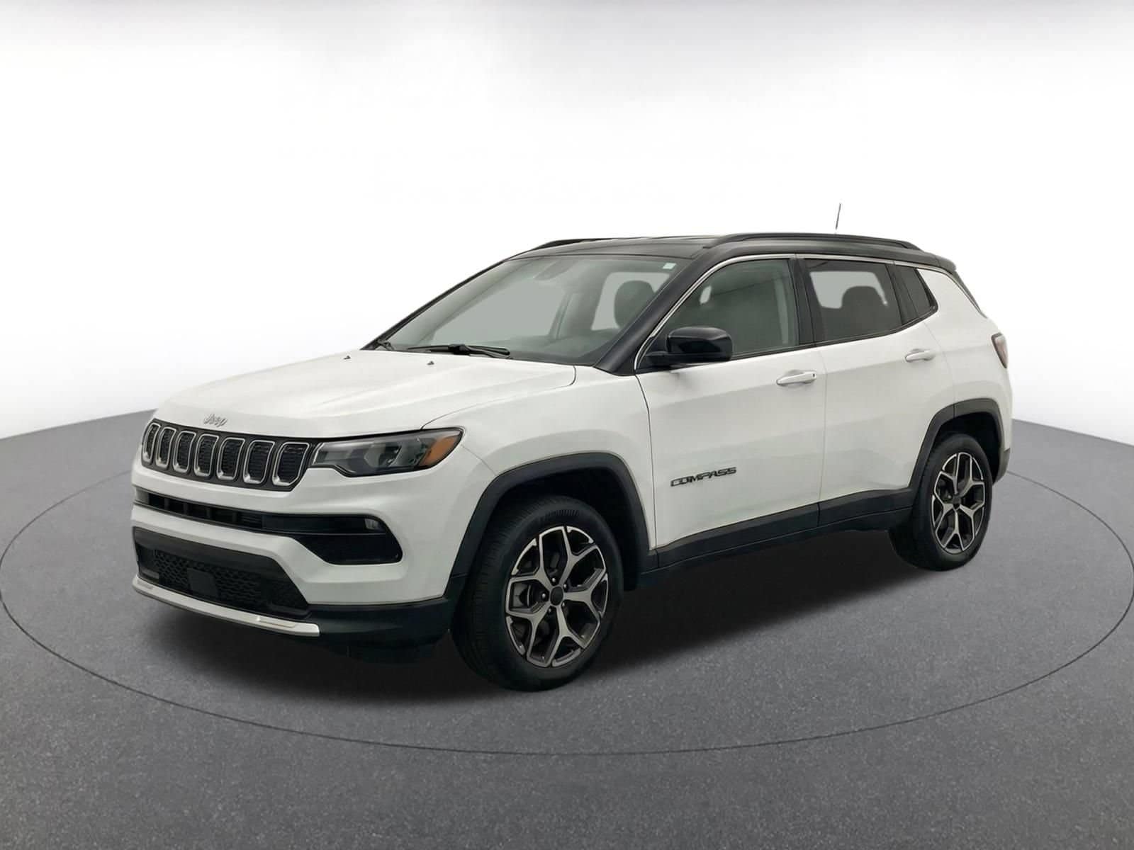 Thumbnail: 2025 Jeep Compass - 3