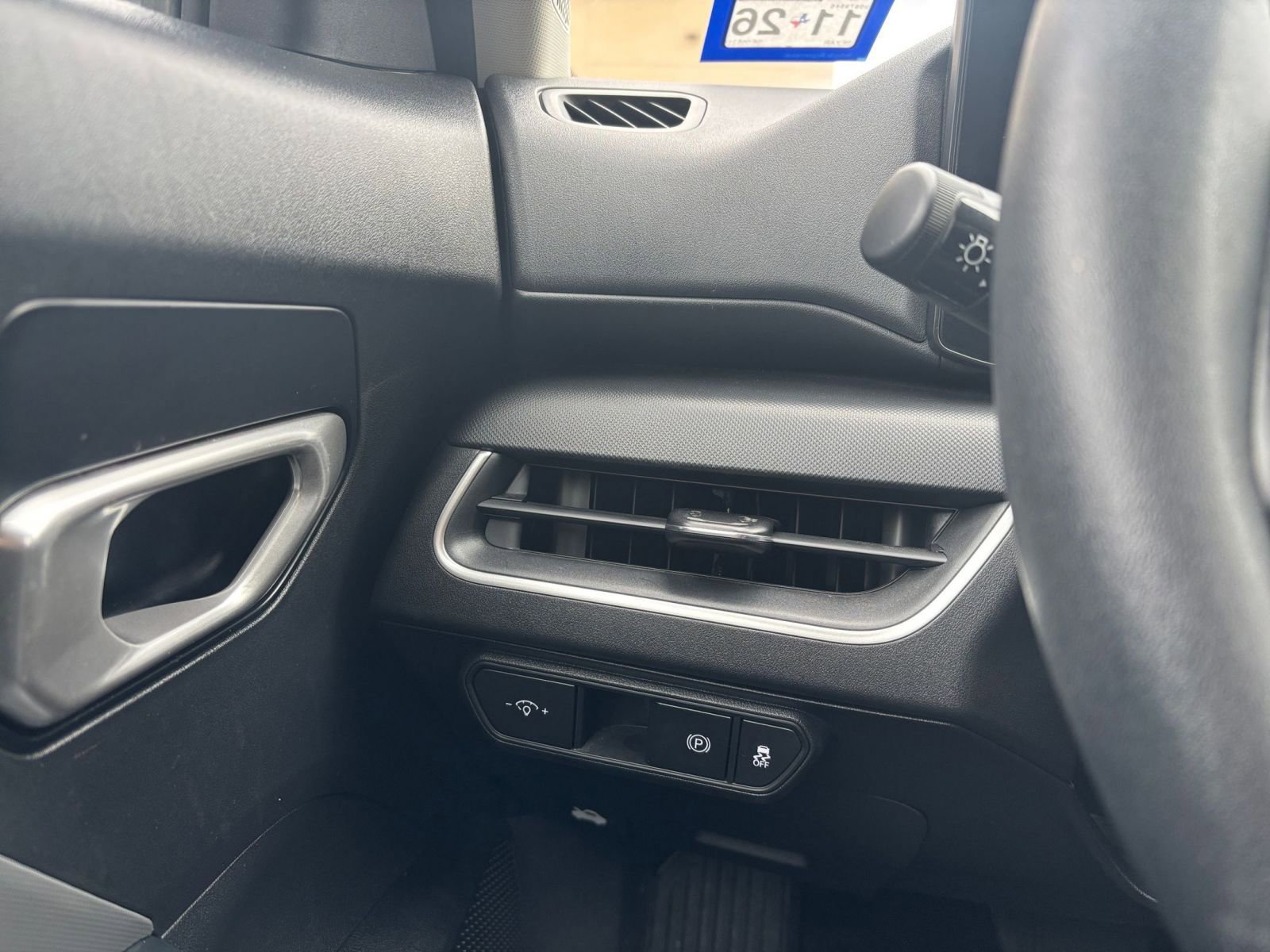 Thumbnail: 2025 Kia K4 - 33