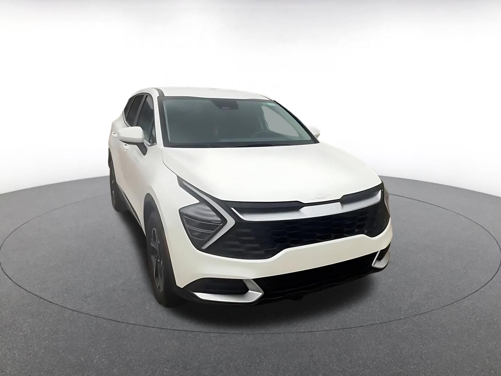 Thumbnail: 2025 Kia Sportage - 3