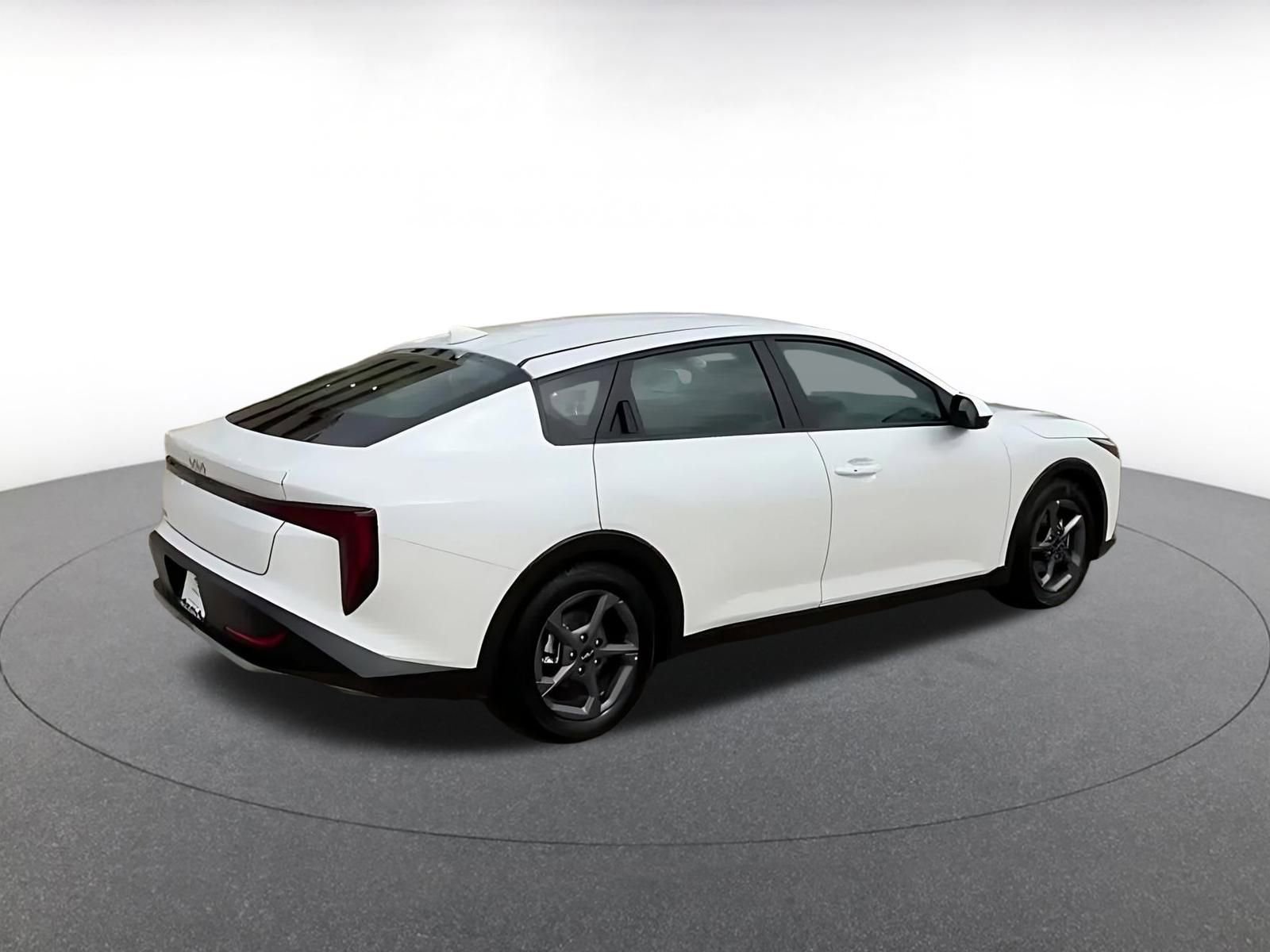 Thumbnail: 2025 Kia K4 - 14