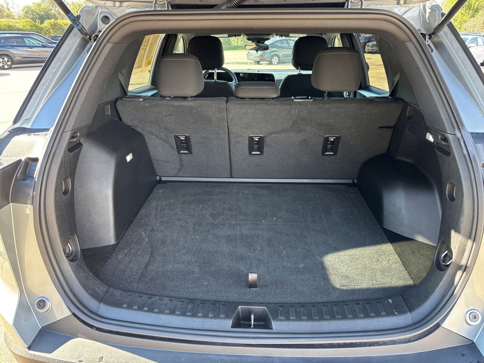 Thumbnail: 2025 Chevrolet Equinox - 30