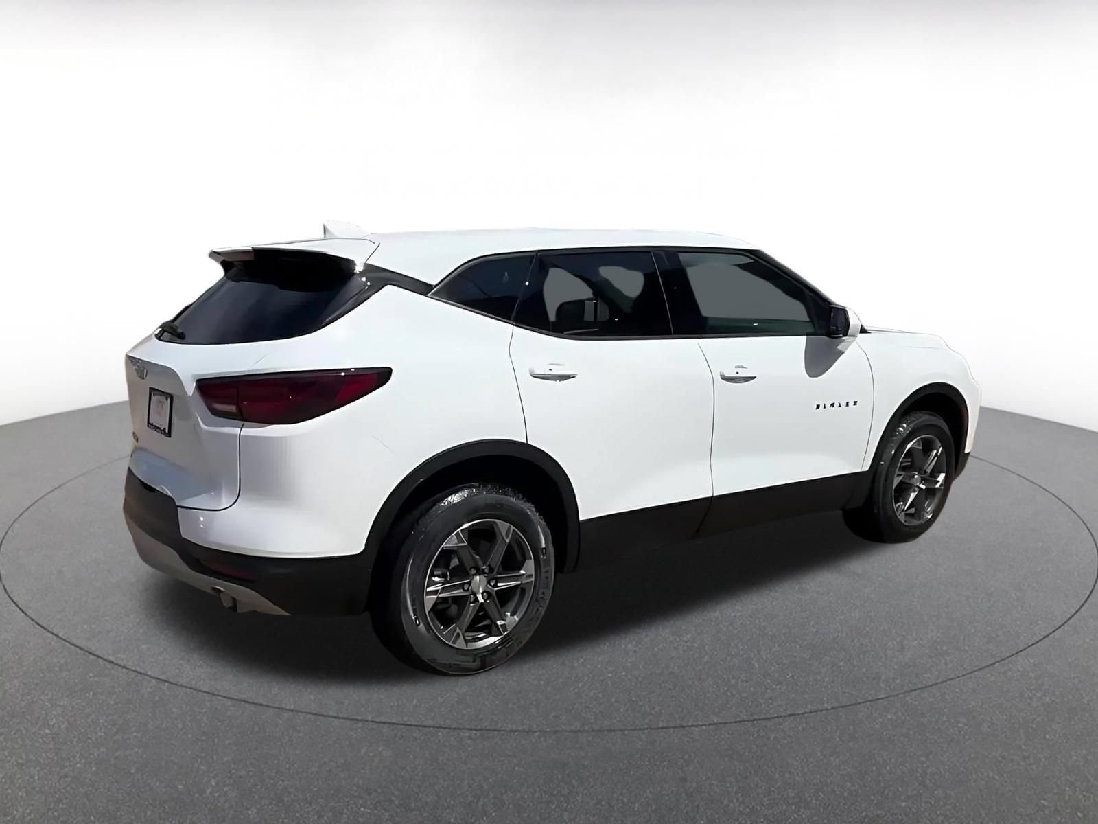 Thumbnail: 2025 Chevrolet Blazer - 14