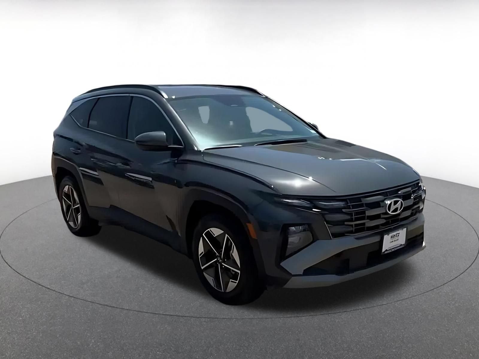 Thumbnail: 2026 Hyundai Tucson - 3
