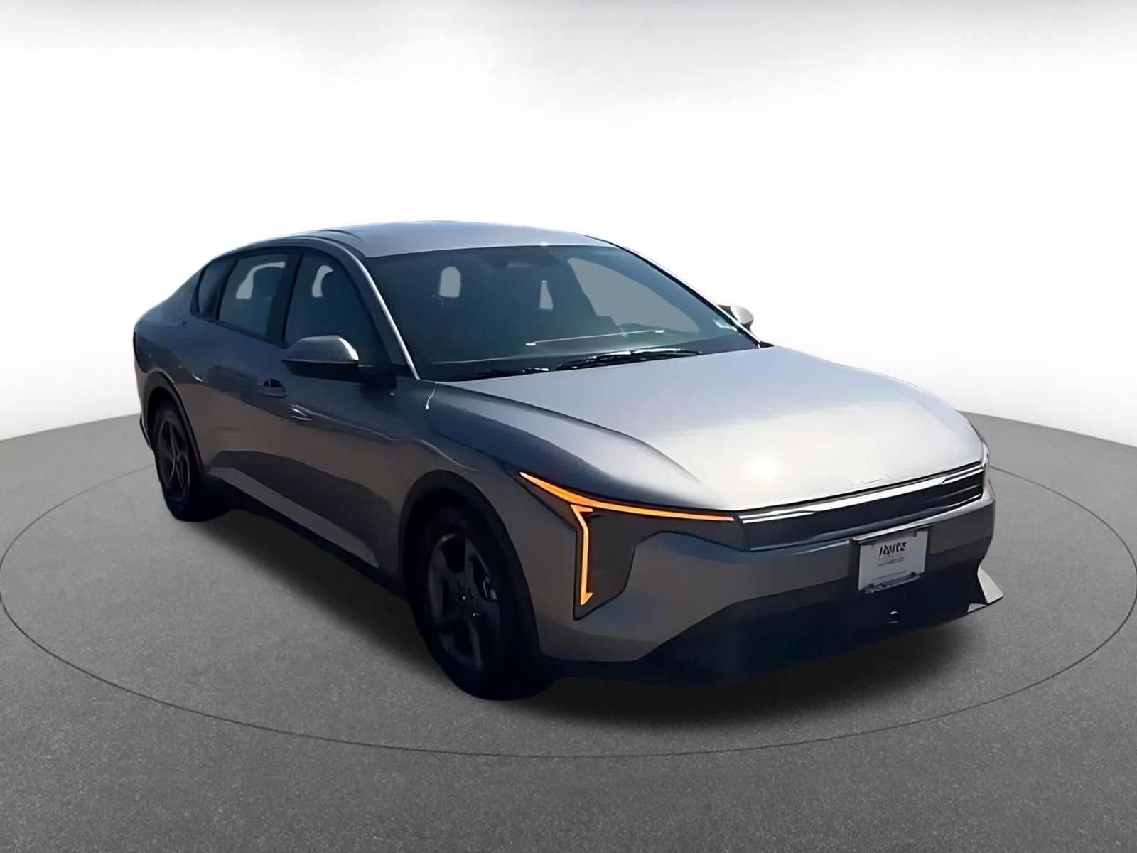 Thumbnail: 2025 Kia K4 - 3