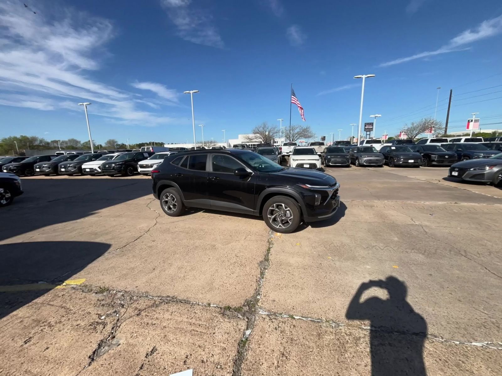 Thumbnail: 2025 Chevrolet Trax - 16