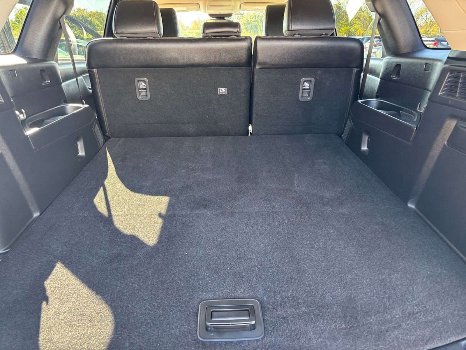 Thumbnail: 2025 Mazda CX-70 - 32