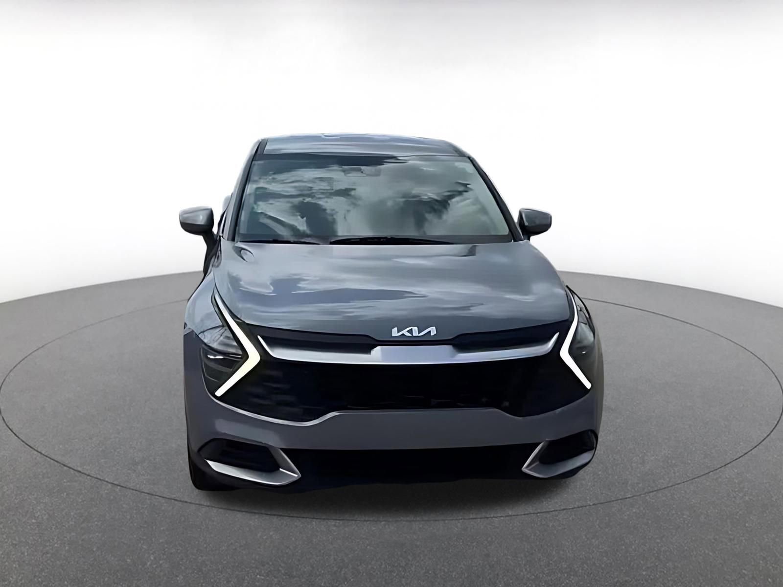 Thumbnail: 2025 Kia Sportage - 4