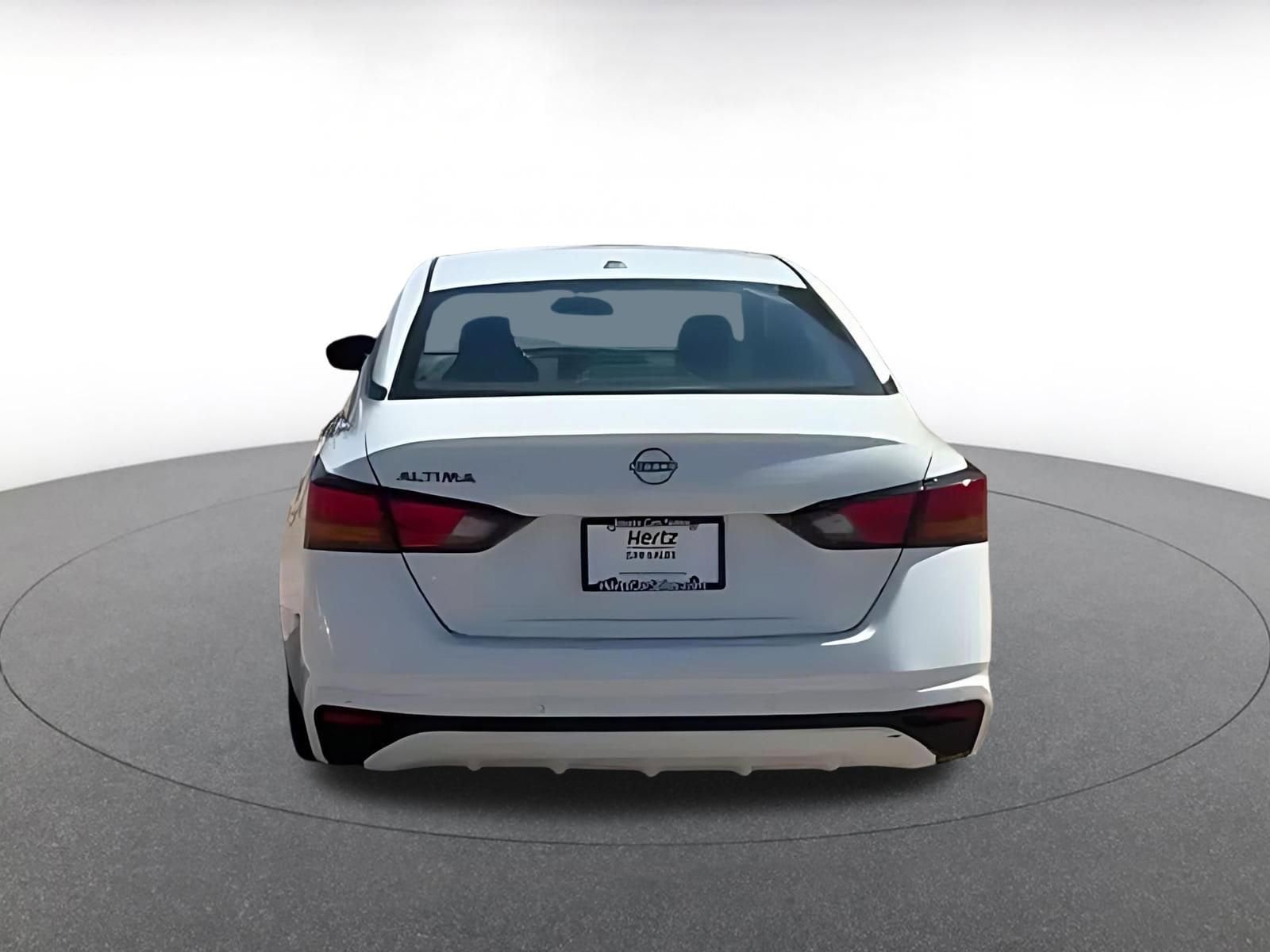 Thumbnail: 2025 Nissan Altima - 12