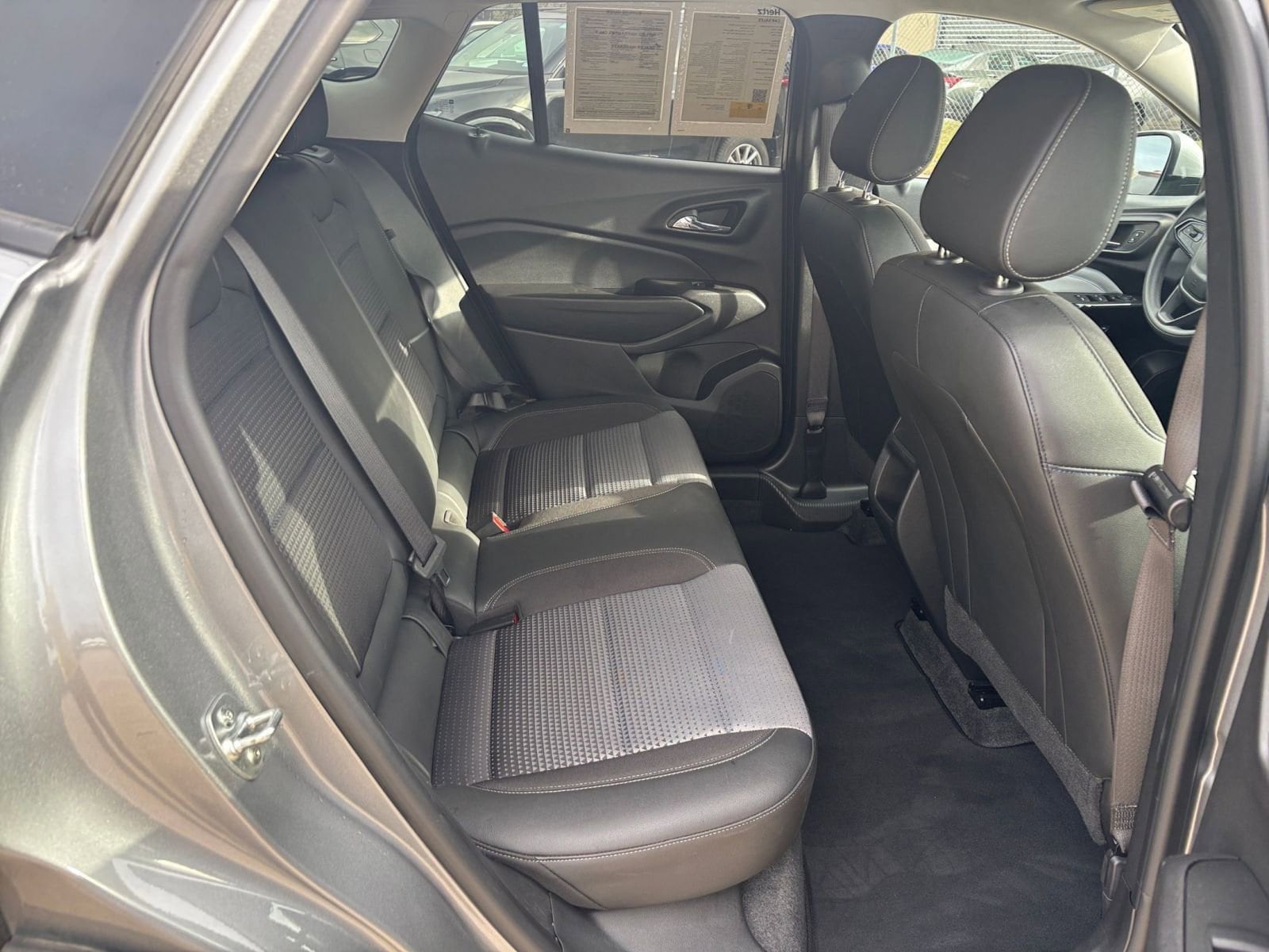 Thumbnail: 2025 Chevrolet Trax - 23