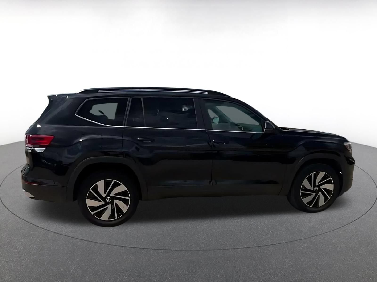 Thumbnail: 2026 Volkswagen Atlas - 15