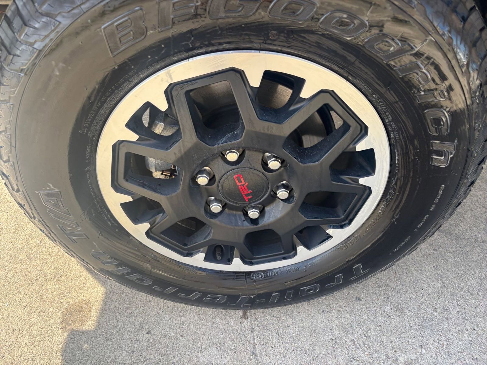 Thumbnail: 2025 Toyota Tacoma - 28