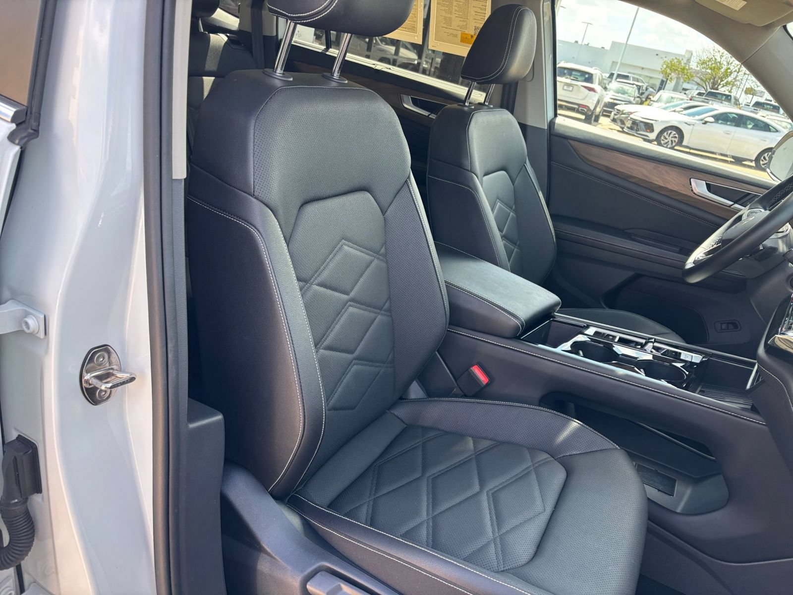 Thumbnail: 2026 Volkswagen Atlas - 35