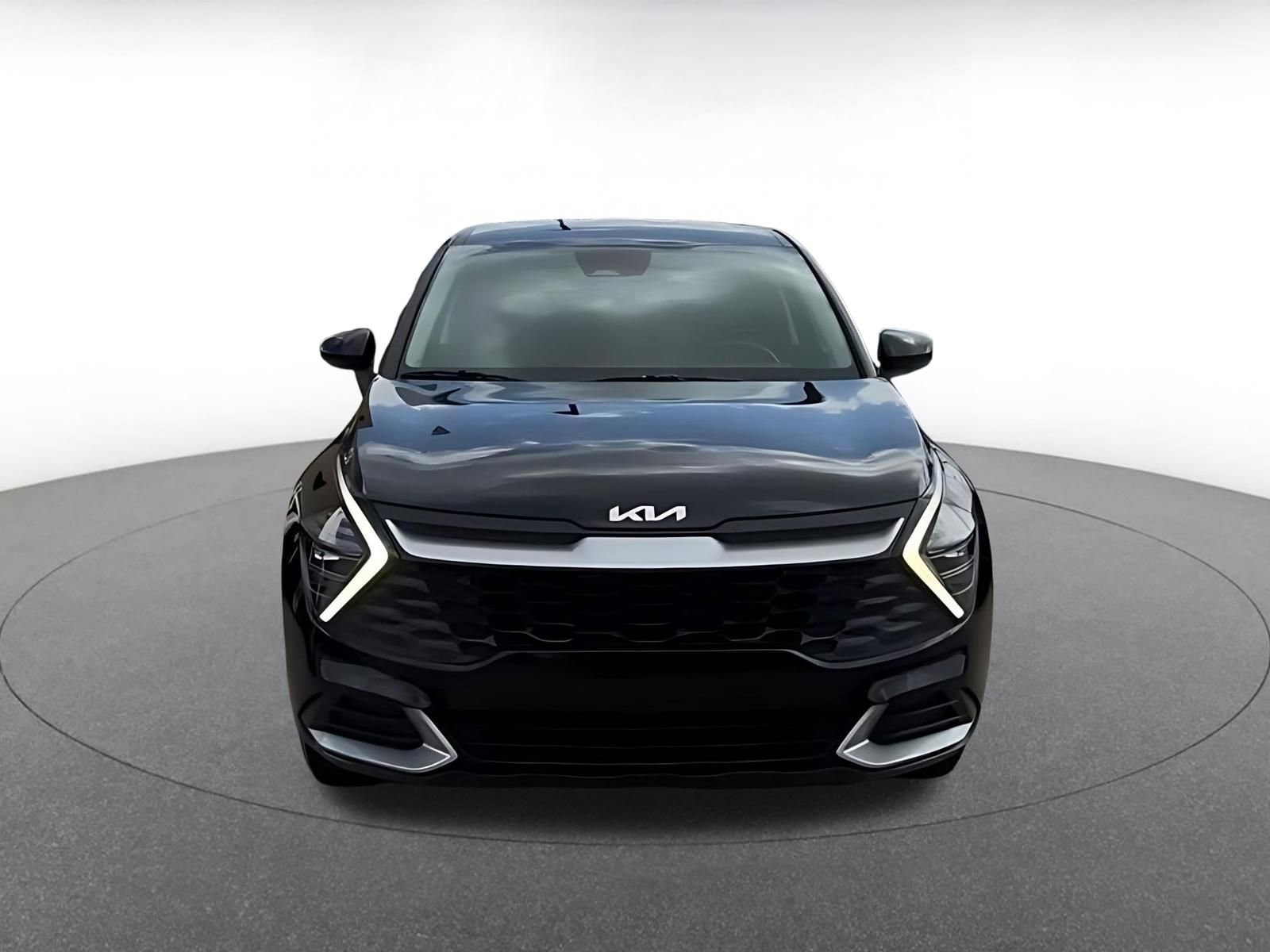 Thumbnail: 2025 Kia Sportage - 4