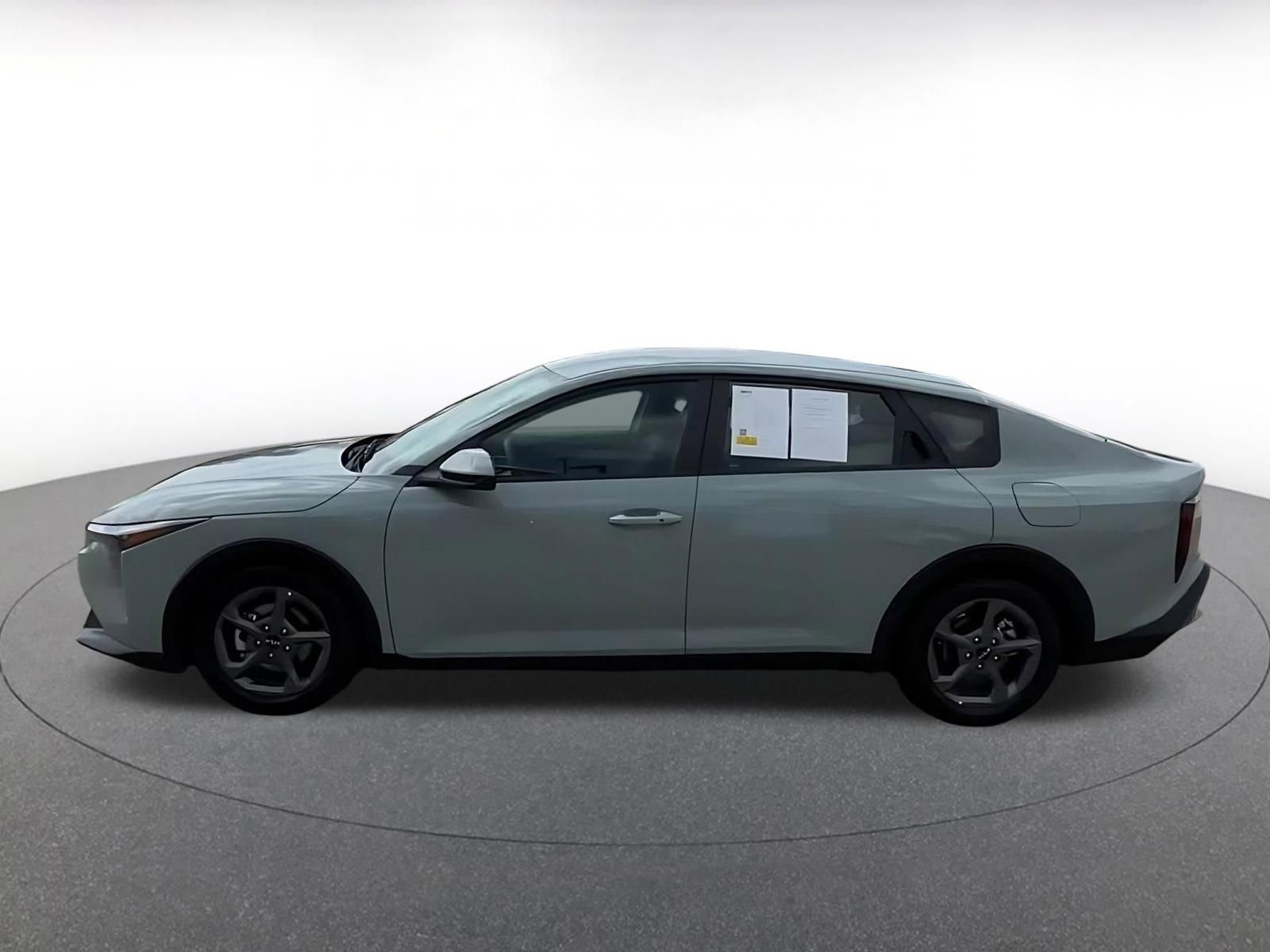 Thumbnail: 2025 Kia K4 - 9