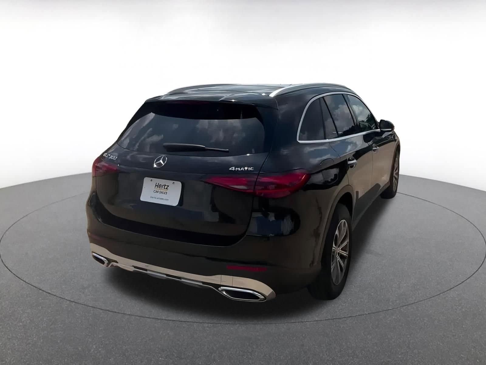 Thumbnail: 2024 Mercedes-Benz GLC - 12