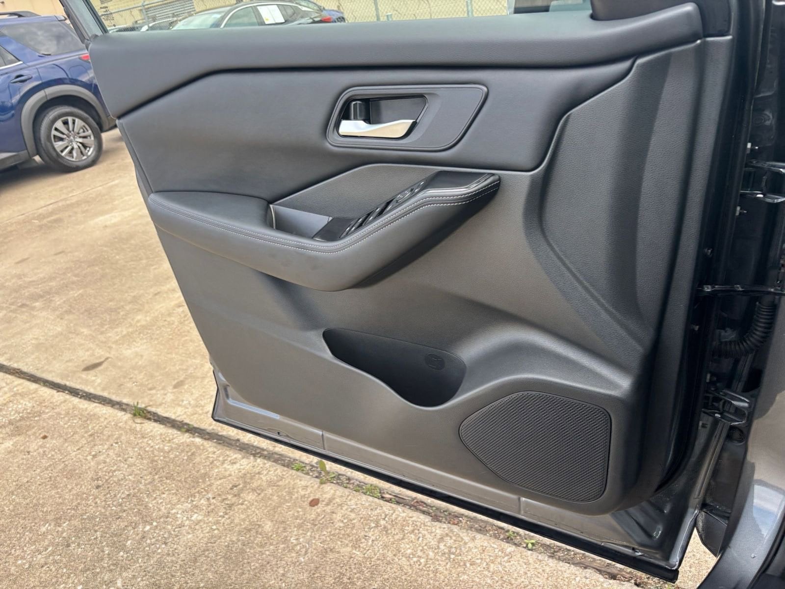 Thumbnail: 2025 Nissan Rogue - 20