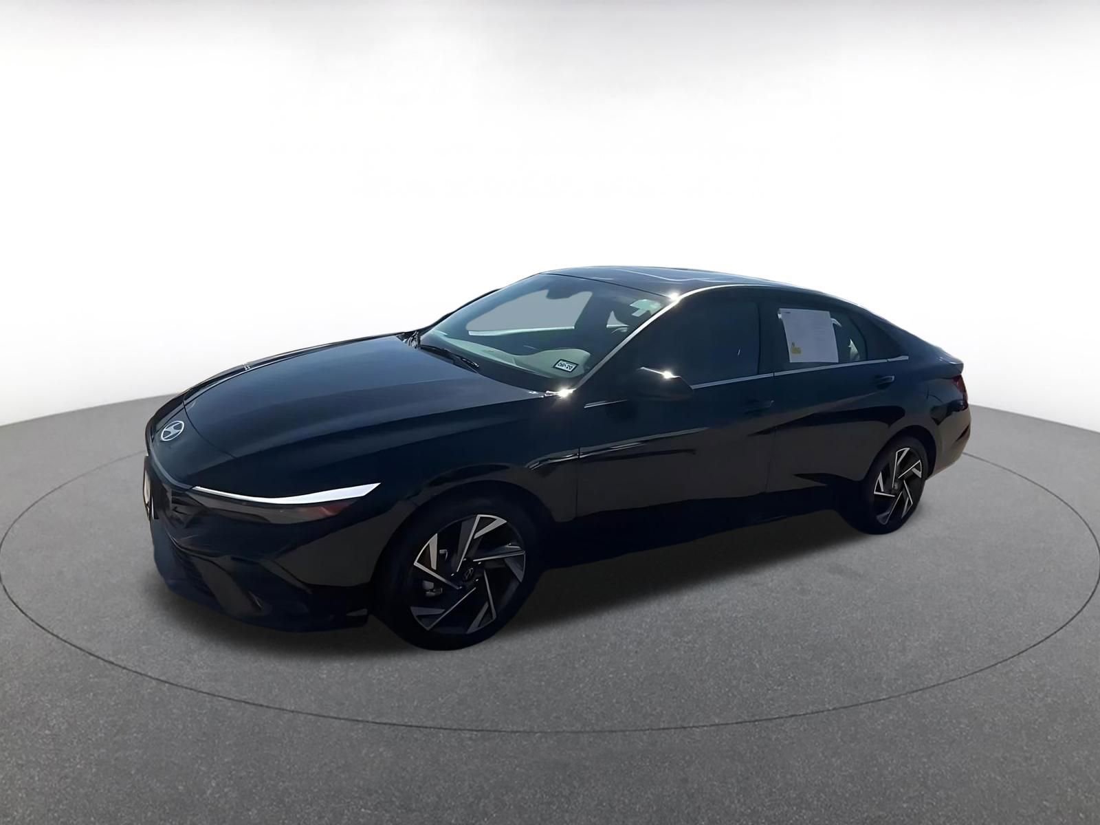 Thumbnail: 2025 Hyundai Elantra - 8