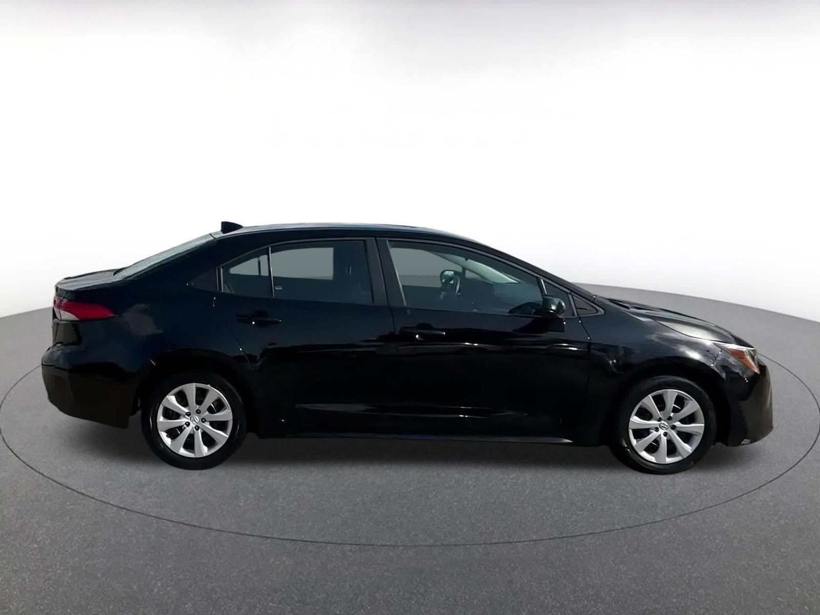 2024 Toyota Corolla LE 11