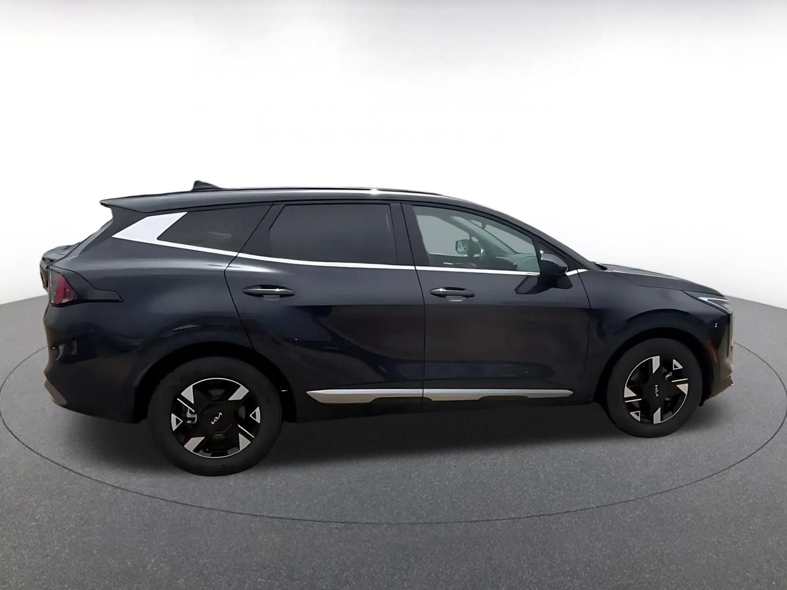 Thumbnail: 2026 Kia Sportage - 15