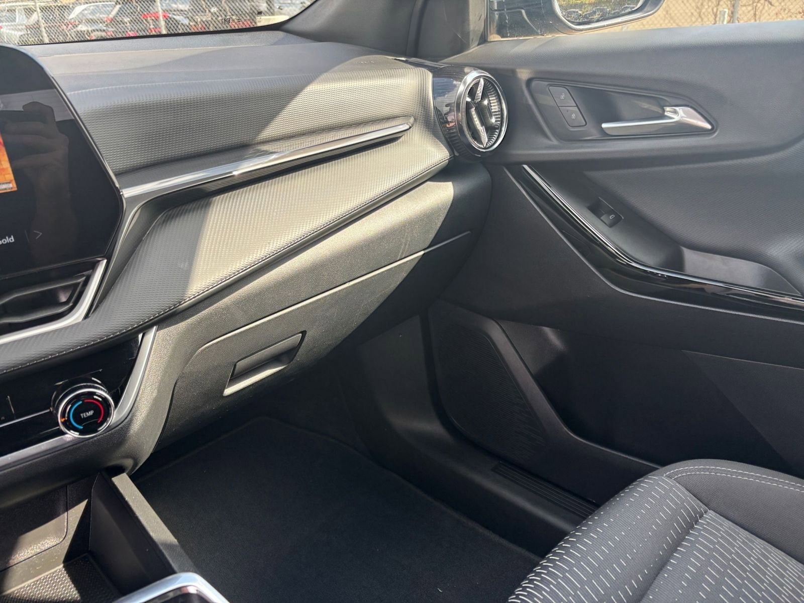 Thumbnail: 2025 Chevrolet Equinox - 34