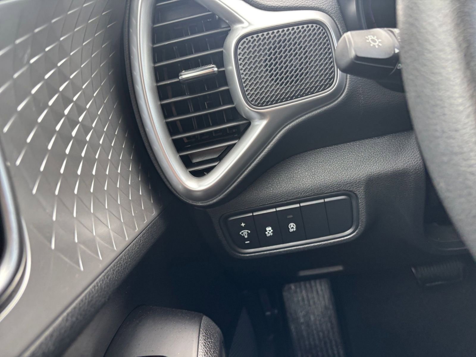 Thumbnail: 2025 Kia Soul - 32